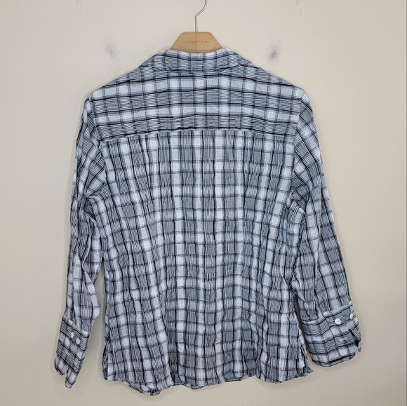 Foxcroft | Fitted Black White Textured Plaid Button Front Shirt Size 12 - Picture 5 of 6